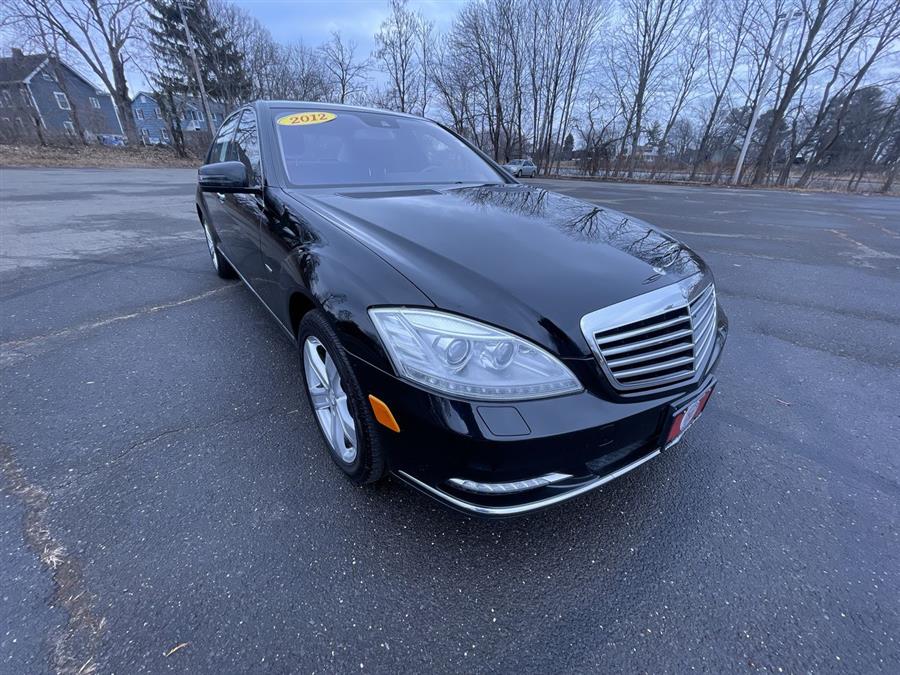 2012 Mercedes-Benz S-Class 4dr Sdn S550 4MATIC, available for sale in Stratford, Connecticut | Wiz Leasing Inc. Stratford, Connecticut