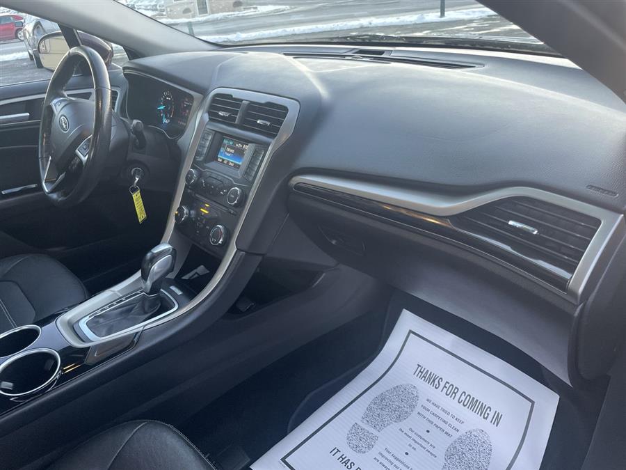 2013 Ford Fusion 4dr Sdn SE FWD, available for sale in Elida, Ohio | Josh's All Under Ten LLC. Elida, Ohio 2013 Ford Fusion 4dr Sdn SE FWD, available for sale in Elida, Ohio | Josh's All Under Ten LLC. Elida, Ohio