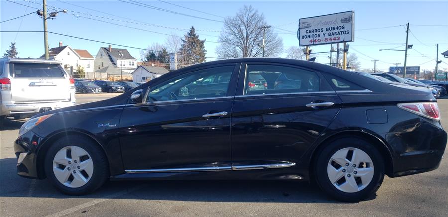 Used Hyundai Sonata 4dr Sdn 2.4L Auto Hybrid 2011 | Victoria Preowned Autos Inc. Little Ferry, New Jersey Used Hyundai Sonata 4dr Sdn 2.4L Auto Hybrid 2011 | Victoria Preowned Autos Inc. Little Ferry, New Jersey