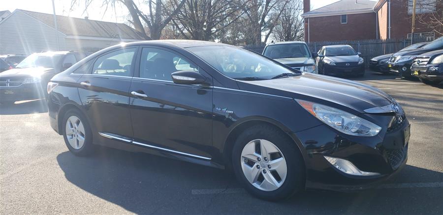 Used Hyundai Sonata 4dr Sdn 2.4L Auto Hybrid 2011 | Victoria Preowned Autos Inc. Little Ferry, New Jersey Used Hyundai Sonata 4dr Sdn 2.4L Auto Hybrid 2011 | Victoria Preowned Autos Inc. Little Ferry, New Jersey