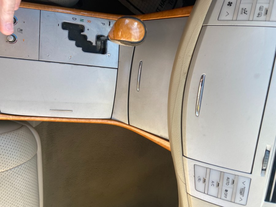 2007 Toyota Avalon 4dr Sdn Limited, available for sale in Middle Village, New York | Middle Village Motors . Middle Village, New York 2007 Toyota Avalon 4dr Sdn Limited, available for sale in Middle Village, New York | Middle Village Motors . Middle Village, New York