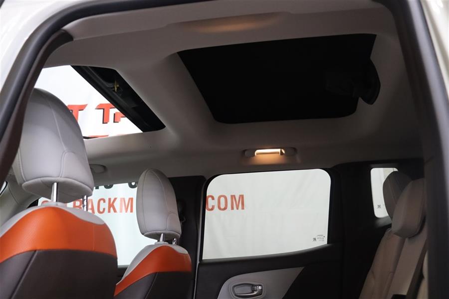 Used Jeep Renegade LIMITED 2017 | Fast Track Motors. Paterson, New Jersey Used Jeep Renegade LIMITED 2017 | Fast Track Motors. Paterson, New Jersey