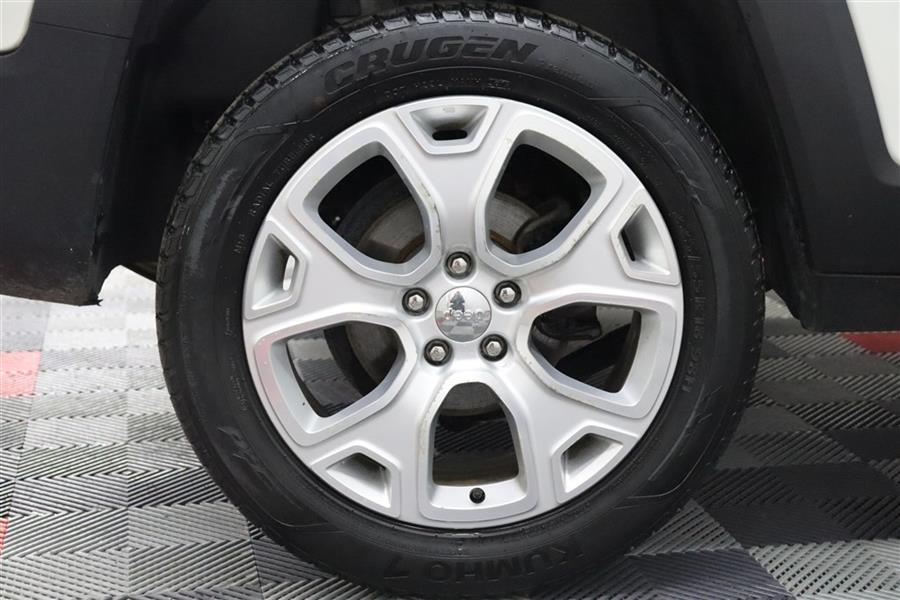 Used Jeep Renegade LIMITED 2017 | Fast Track Motors. Paterson, New Jersey Used Jeep Renegade LIMITED 2017 | Fast Track Motors. Paterson, New Jersey
