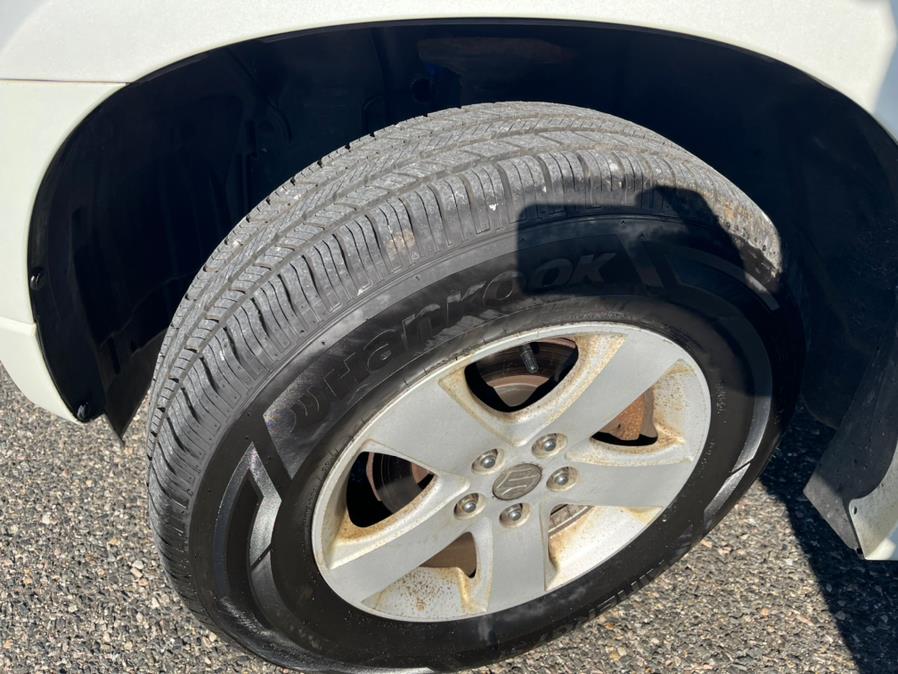 2010 Suzuki Grand Vitara 4WD 4dr I4 Auto Premium, available for sale in Lyndhurst, New Jersey | Cars With Deals. Lyndhurst, New Jersey 2010 Suzuki Grand Vitara 4WD 4dr I4 Auto Premium, available for sale in Lyndhurst, New Jersey | Cars With Deals. Lyndhurst, New Jersey