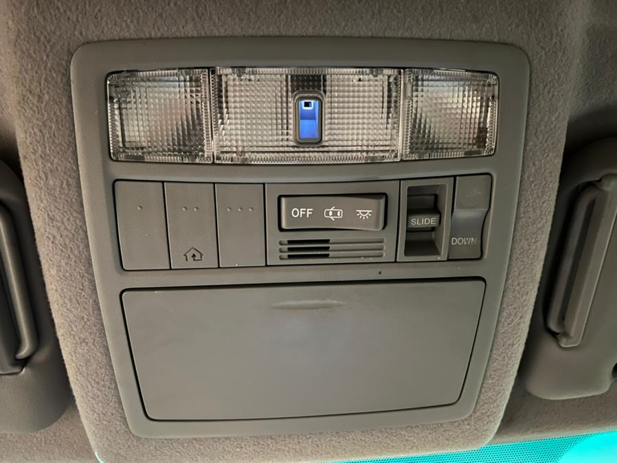 2010 Toyota Highlander 4WD 4dr V6 SE (Natl), available for sale in West Hartford, Connecticut | AutoMax. West Hartford, Connecticut 2010 Toyota Highlander 4WD 4dr V6 SE (Natl), available for sale in West Hartford, Connecticut | AutoMax. West Hartford, Connecticut
