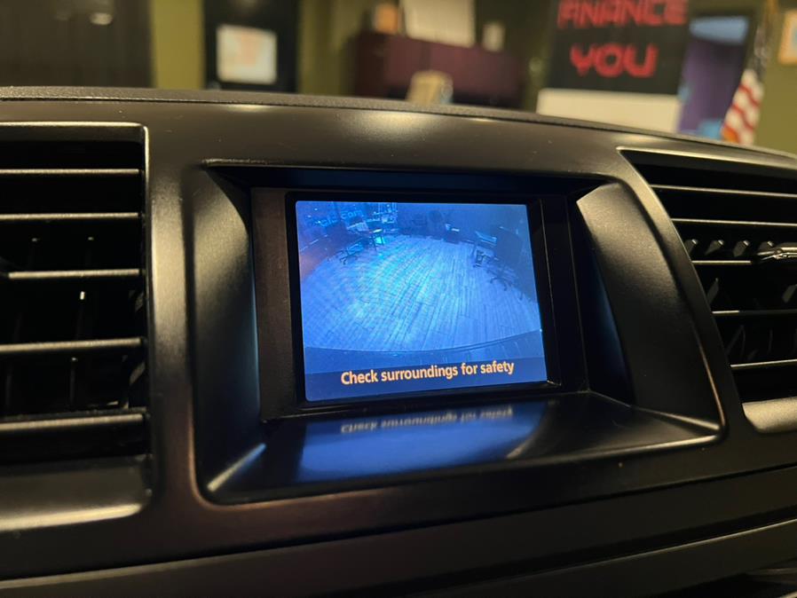 2010 Toyota Highlander 4WD 4dr V6 SE (Natl), available for sale in West Hartford, Connecticut | AutoMax. West Hartford, Connecticut 2010 Toyota Highlander 4WD 4dr V6 SE (Natl), available for sale in West Hartford, Connecticut | AutoMax. West Hartford, Connecticut