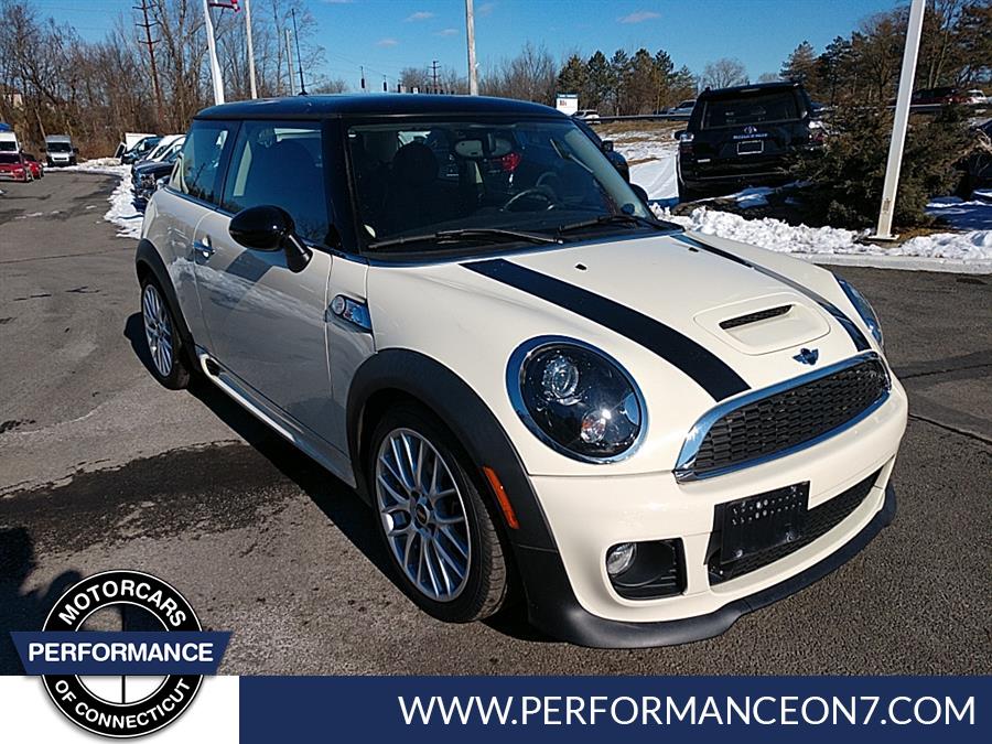 2013 MINI Cooper Hardtop 2dr Cpe S, available for sale in Wilton, Connecticut | Performance Motor Cars Of Connecticut LLC. Wilton, Connecticut 2013 MINI Cooper Hardtop 2dr Cpe S, available for sale in Wilton, Connecticut | Performance Motor Cars Of Connecticut LLC. Wilton, Connecticut