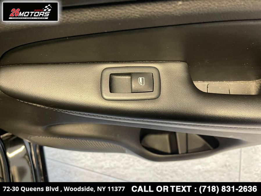 2018 Jeep Grand Cherokee Laredo 4x4, available for sale in Woodside, New York | 26 Motors Queens. Woodside, New York 2018 Jeep Grand Cherokee Laredo 4x4, available for sale in Woodside, New York | 26 Motors Queens. Woodside, New York