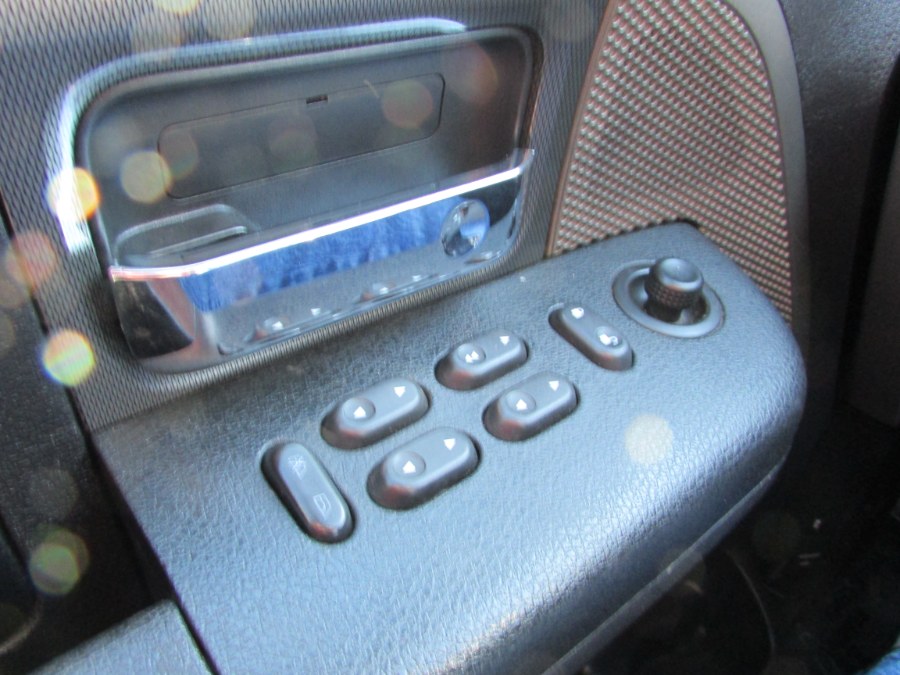 2004 Ford F-150 Supercab 145" FX4 4WD, available for sale in East Windsor, Connecticut | United Auto Sales of E Windsor, Inc. East Windsor, Connecticut 2004 Ford F-150 Supercab 145" FX4 4WD, available for sale in East Windsor, Connecticut | United Auto Sales of E Windsor, Inc. East Windsor, Connecticut