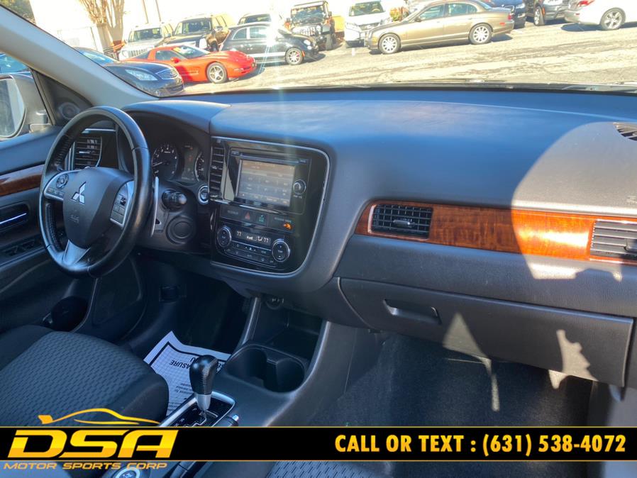 2014 Mitsubishi Outlander 4WD 4dr GT, available for sale in Commack, New York | DSA Motor Sports Corp. Commack, New York 2014 Mitsubishi Outlander 4WD 4dr GT, available for sale in Commack, New York | DSA Motor Sports Corp. Commack, New York