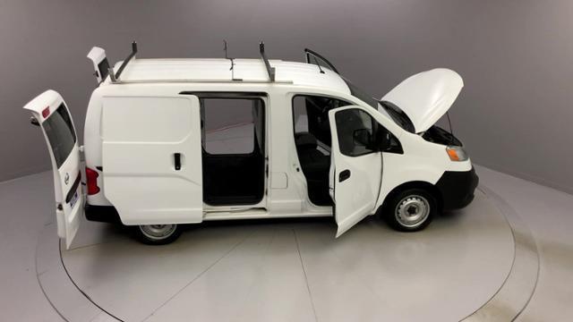 2017 Nissan Nv200 Compact I4 S, available for sale in Naugatuck, Connecticut | J&M Automotive Sls&Svc LLC. Naugatuck, Connecticut 2017 Nissan Nv200 Compact I4 S, available for sale in Naugatuck, Connecticut | J&M Automotive Sls&Svc LLC. Naugatuck, Connecticut