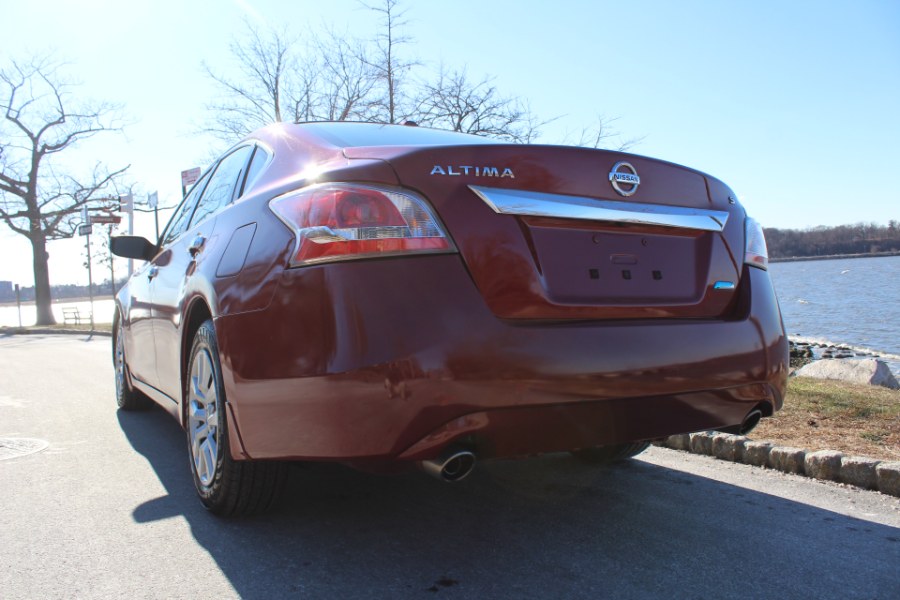 2014 Nissan Altima 4dr Sdn I4 2.5 S, available for sale in Great Neck, New York | Great Neck Car Buyers & Sellers. Great Neck, New York 2014 Nissan Altima 4dr Sdn I4 2.5 S, available for sale in Great Neck, New York | Great Neck Car Buyers & Sellers. Great Neck, New York