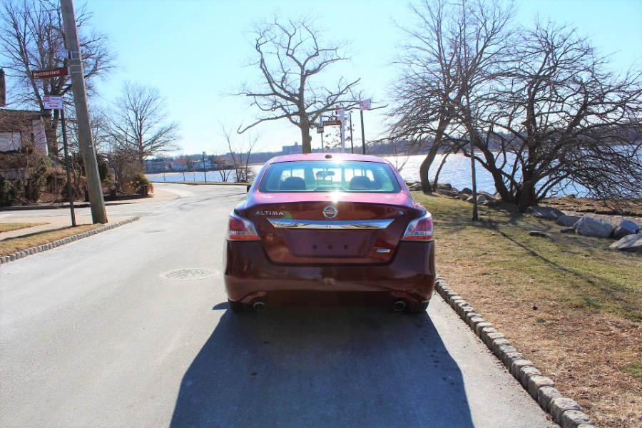2014 Nissan Altima 4dr Sdn I4 2.5 S, available for sale in Great Neck, New York | Great Neck Car Buyers & Sellers. Great Neck, New York 2014 Nissan Altima 4dr Sdn I4 2.5 S, available for sale in Great Neck, New York | Great Neck Car Buyers & Sellers. Great Neck, New York