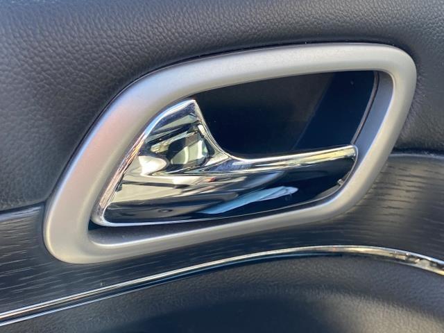 Used Jeep Grand Cherokee High Altitude 2018 | Eastchester Motor Cars. Bronx, New York Used Jeep Grand Cherokee High Altitude 2018 | Eastchester Motor Cars. Bronx, New York