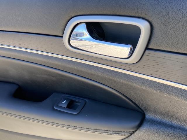 Used Jeep Grand Cherokee High Altitude 2018 | Eastchester Motor Cars. Bronx, New York Used Jeep Grand Cherokee High Altitude 2018 | Eastchester Motor Cars. Bronx, New York