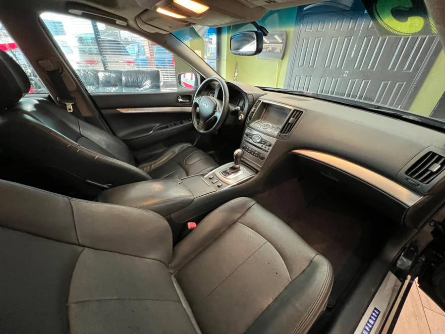 2015 Infiniti Q40 4dr Sdn AWD, available for sale in West Hartford, Connecticut | AutoMax. West Hartford, Connecticut 2015 Infiniti Q40 4dr Sdn AWD, available for sale in West Hartford, Connecticut | AutoMax. West Hartford, Connecticut