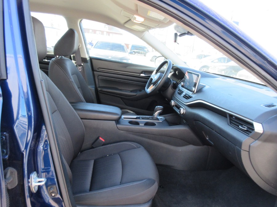 2020 Nissan Altima 2.5 S Sedan, available for sale in Linden, New Jersey | Route 27 Auto Mall. Linden, New Jersey 2020 Nissan Altima 2.5 S Sedan, available for sale in Linden, New Jersey | Route 27 Auto Mall. Linden, New Jersey