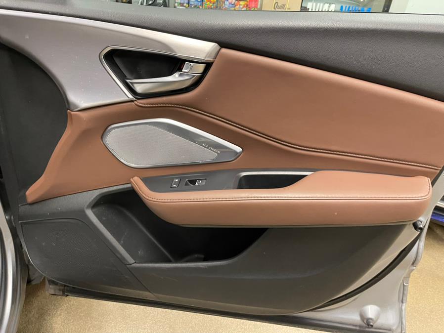 2019 Acura RDX AWD w/Technology Pkg, available for sale in Inwood, New York | 5 Towns Drive. Inwood, New York 2019 Acura RDX AWD w/Technology Pkg, available for sale in Inwood, New York | 5 Towns Drive. Inwood, New York