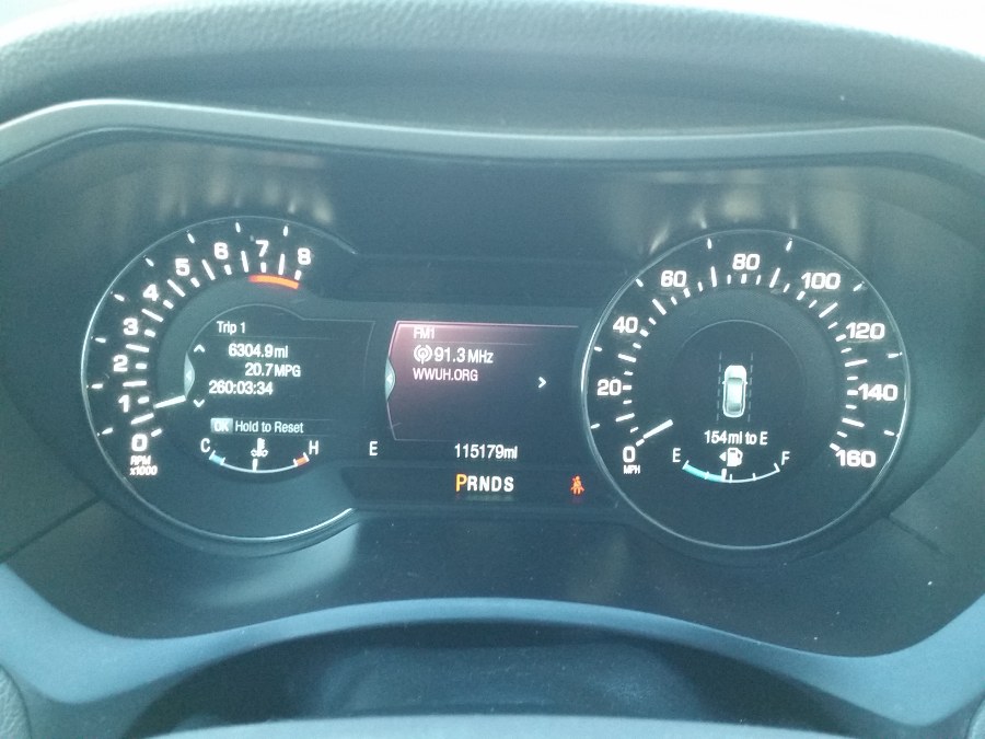 2014 Lincoln MKZ 4dr Sdn FWD, available for sale in Berlin, Connecticut | Action Automotive. Berlin, Connecticut 2014 Lincoln MKZ 4dr Sdn FWD, available for sale in Berlin, Connecticut | Action Automotive. Berlin, Connecticut