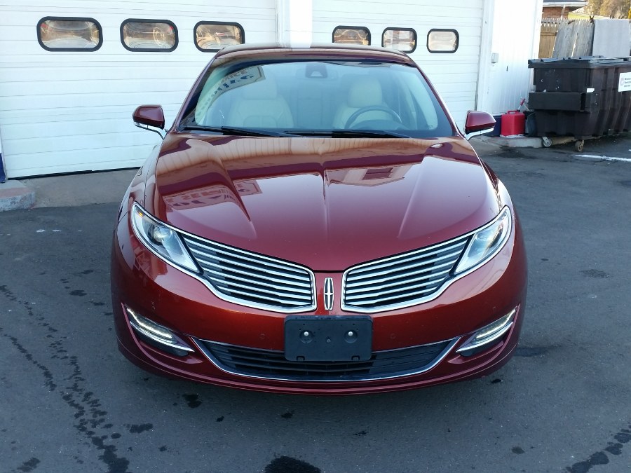 2014 Lincoln MKZ 4dr Sdn FWD, available for sale in Berlin, Connecticut | Action Automotive. Berlin, Connecticut 2014 Lincoln MKZ 4dr Sdn FWD, available for sale in Berlin, Connecticut | Action Automotive. Berlin, Connecticut