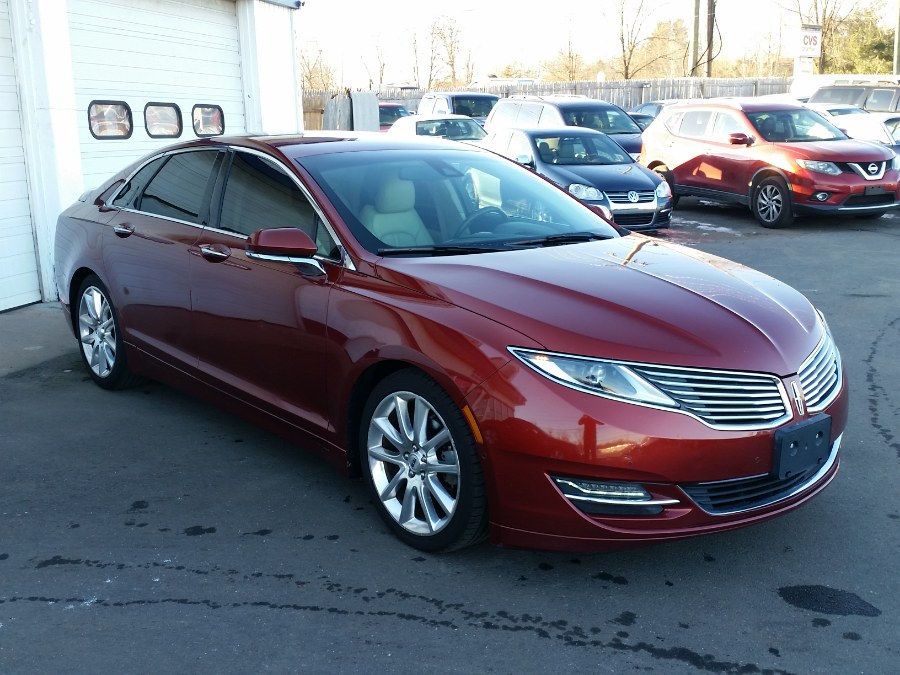 2014 Lincoln MKZ 4dr Sdn FWD, available for sale in Berlin, Connecticut | Action Automotive. Berlin, Connecticut 2014 Lincoln MKZ 4dr Sdn FWD, available for sale in Berlin, Connecticut | Action Automotive. Berlin, Connecticut