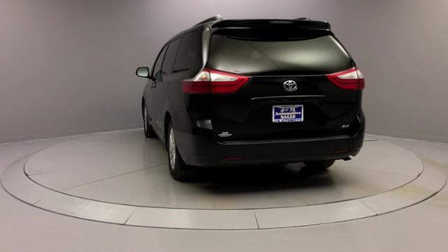 2017 Toyota Sienna XLE Premium FWD 8-Passenger, available for sale in Naugatuck, Connecticut | J&M Automotive Sls&Svc LLC. Naugatuck, Connecticut 2017 Toyota Sienna XLE Premium FWD 8-Passenger, available for sale in Naugatuck, Connecticut | J&M Automotive Sls&Svc LLC. Naugatuck, Connecticut