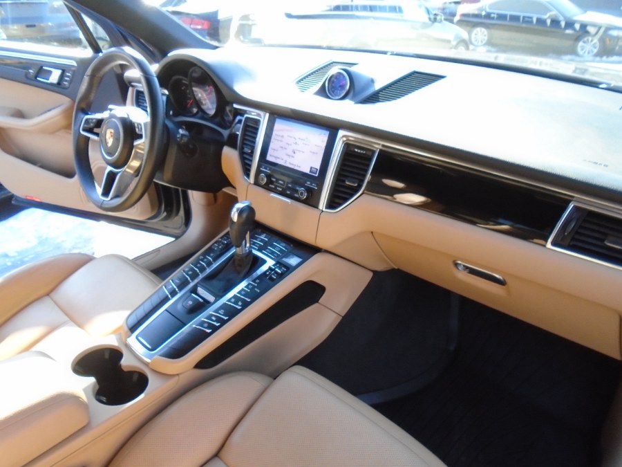 2017 Porsche Macan AWD, available for sale in Waterbury, Connecticut | Jim Juliani Motors. Waterbury, Connecticut 2017 Porsche Macan AWD, available for sale in Waterbury, Connecticut | Jim Juliani Motors. Waterbury, Connecticut