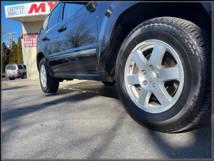2010 Jeep Grand Cherokee 4WD 4dr Laredo, available for sale in Huntington Station, New York | My Auto Inc.. Huntington Station, New York 2010 Jeep Grand Cherokee 4WD 4dr Laredo, available for sale in Huntington Station, New York | My Auto Inc.. Huntington Station, New York