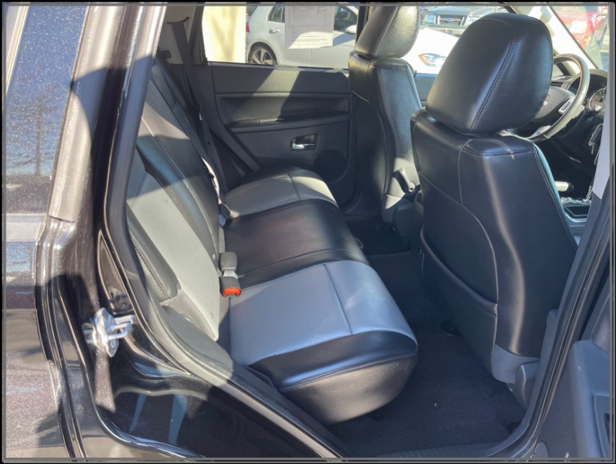 2010 Jeep Grand Cherokee 4WD 4dr Laredo, available for sale in Huntington Station, New York | My Auto Inc.. Huntington Station, New York 2010 Jeep Grand Cherokee 4WD 4dr Laredo, available for sale in Huntington Station, New York | My Auto Inc.. Huntington Station, New York