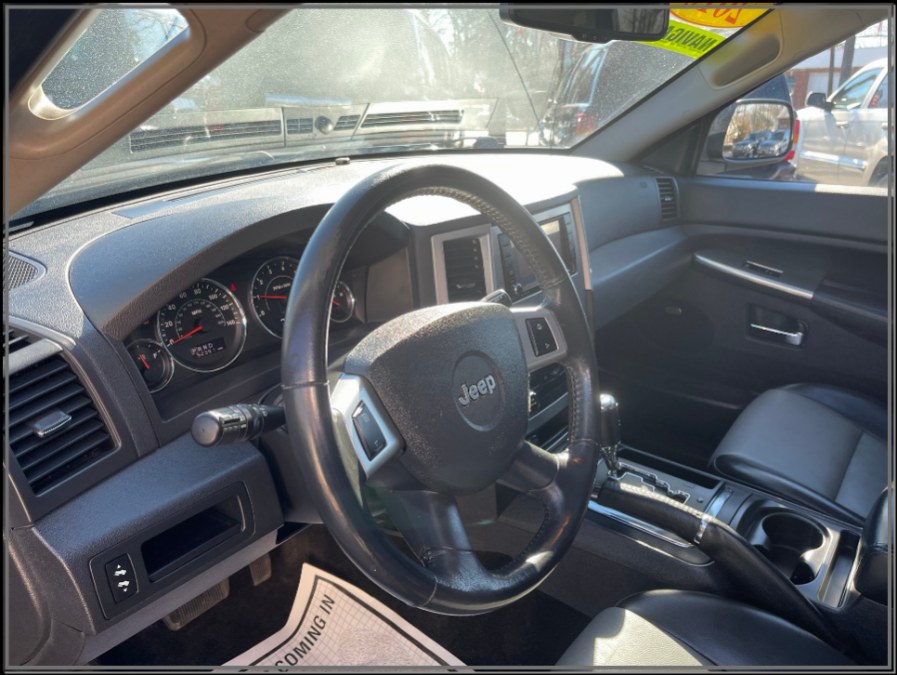 2010 Jeep Grand Cherokee 4WD 4dr Laredo, available for sale in Huntington Station, New York | My Auto Inc.. Huntington Station, New York 2010 Jeep Grand Cherokee 4WD 4dr Laredo, available for sale in Huntington Station, New York | My Auto Inc.. Huntington Station, New York
