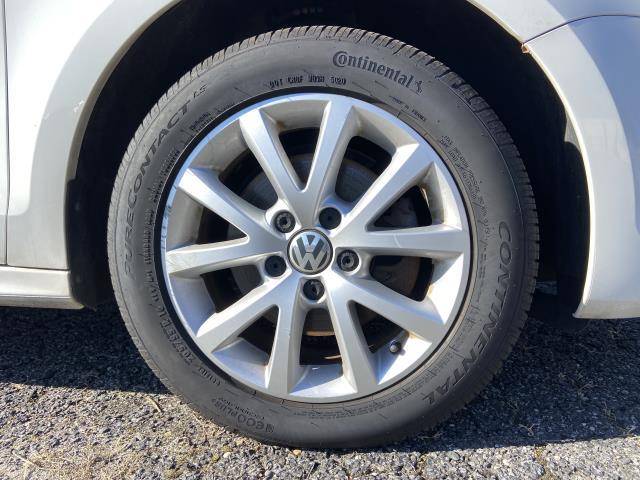 2013 Volkswagen Jetta Sedan 2.5L SE, available for sale in Patchogue, New York | Baron Supercenter. Patchogue, New York 2013 Volkswagen Jetta Sedan 2.5L SE, available for sale in Patchogue, New York | Baron Supercenter. Patchogue, New York