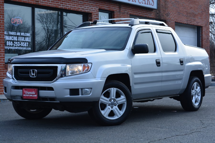 2011 Honda Ridgeline 4WD Crew Cab RT, available for sale in ENFIELD, Connecticut | Longmeadow Motor Cars. ENFIELD, Connecticut
