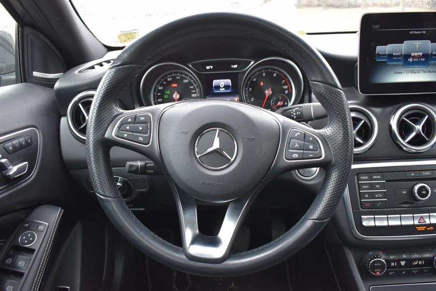 Used Mercedes-benz Gla GLA 250 2019 | Certified Performance Motors. Valley Stream, New York
