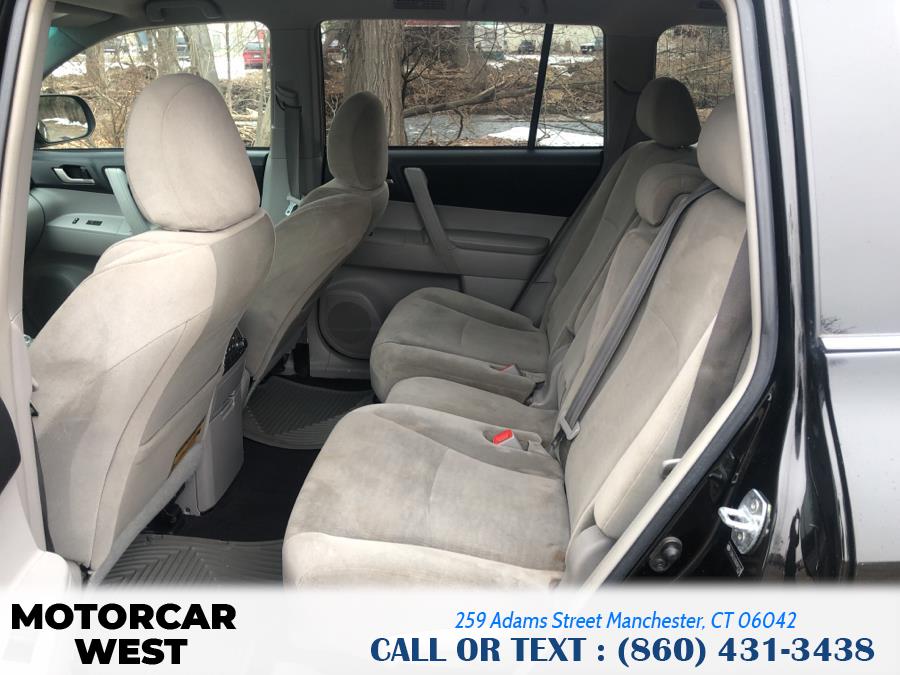 2011 Toyota Highlander 4WD 4dr V6 Base, available for sale in Manchester, Connecticut | Motorcar West. Manchester, Connecticut 2011 Toyota Highlander 4WD 4dr V6 Base, available for sale in Manchester, Connecticut | Motorcar West. Manchester, Connecticut