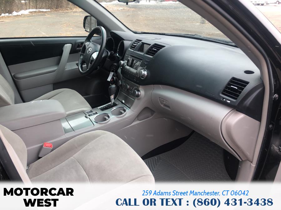 2011 Toyota Highlander 4WD 4dr V6 Base, available for sale in Manchester, Connecticut | Motorcar West. Manchester, Connecticut 2011 Toyota Highlander 4WD 4dr V6 Base, available for sale in Manchester, Connecticut | Motorcar West. Manchester, Connecticut