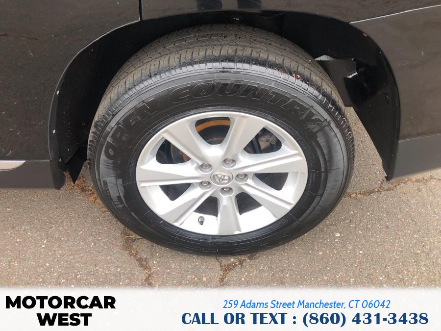 2011 Toyota Highlander 4WD 4dr V6 Base, available for sale in Manchester, Connecticut | Motorcar West. Manchester, Connecticut 2011 Toyota Highlander 4WD 4dr V6 Base, available for sale in Manchester, Connecticut | Motorcar West. Manchester, Connecticut