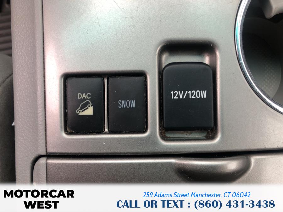 2011 Toyota Highlander 4WD 4dr V6 Base, available for sale in Manchester, Connecticut | Motorcar West. Manchester, Connecticut 2011 Toyota Highlander 4WD 4dr V6 Base, available for sale in Manchester, Connecticut | Motorcar West. Manchester, Connecticut