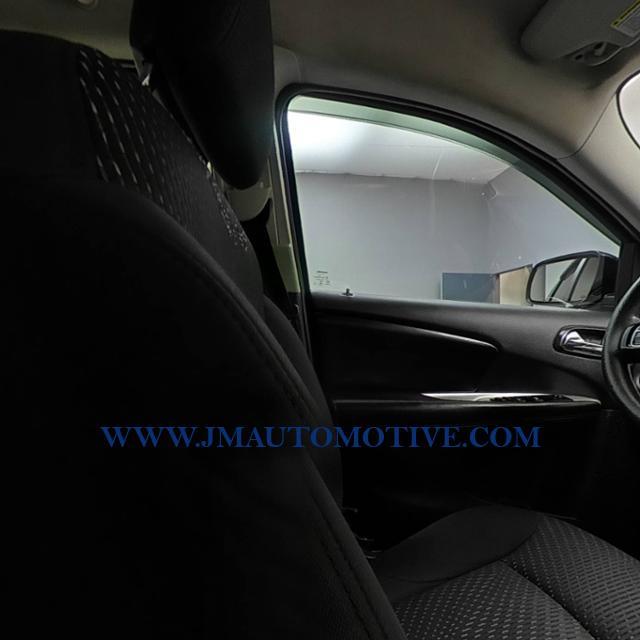 2016 Dodge Journey FWD 4dr SXT, available for sale in Naugatuck, Connecticut | J&M Automotive Sls&Svc LLC. Naugatuck, Connecticut 2016 Dodge Journey FWD 4dr SXT, available for sale in Naugatuck, Connecticut | J&M Automotive Sls&Svc LLC. Naugatuck, Connecticut
