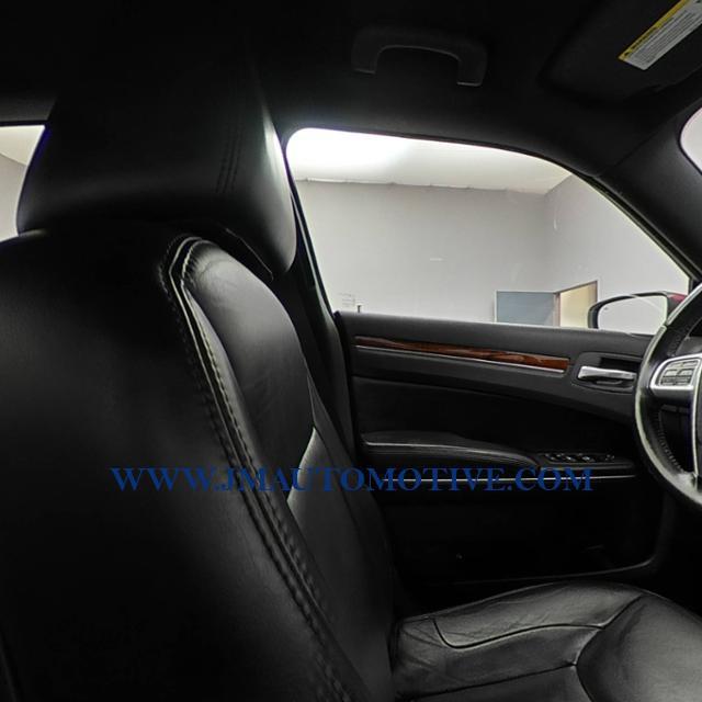 2013 Chrysler 300 4dr Sdn RWD, available for sale in Naugatuck, Connecticut | J&M Automotive Sls&Svc LLC. Naugatuck, Connecticut 2013 Chrysler 300 4dr Sdn RWD, available for sale in Naugatuck, Connecticut | J&M Automotive Sls&Svc LLC. Naugatuck, Connecticut