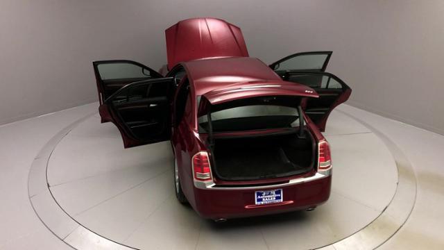 2013 Chrysler 300 4dr Sdn RWD, available for sale in Naugatuck, Connecticut | J&M Automotive Sls&Svc LLC. Naugatuck, Connecticut 2013 Chrysler 300 4dr Sdn RWD, available for sale in Naugatuck, Connecticut | J&M Automotive Sls&Svc LLC. Naugatuck, Connecticut
