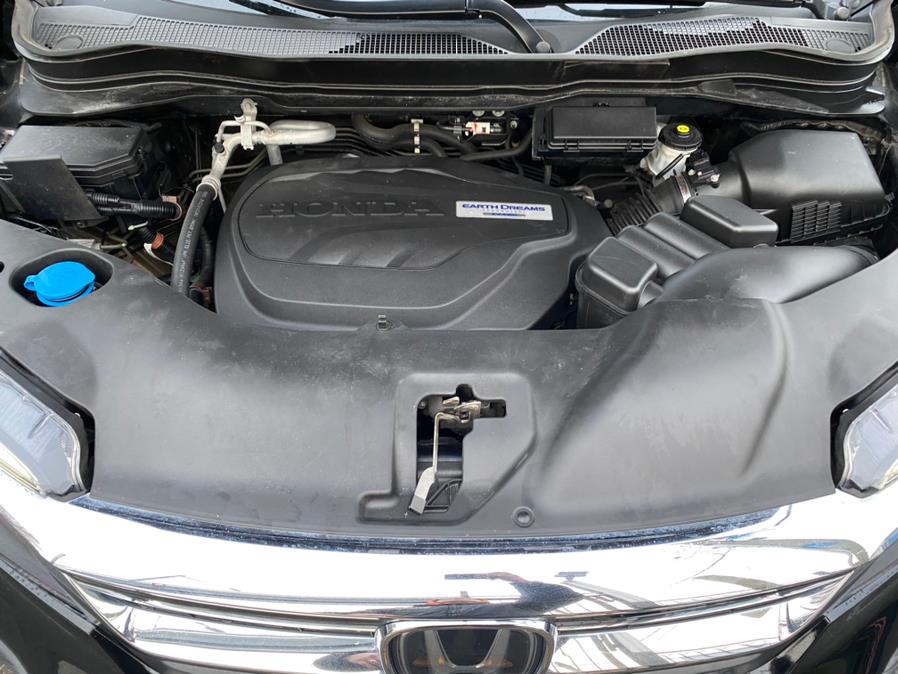 2019 Honda Pilot EX-L AWD, available for sale in Jamaica, New York | Sunrise Autoland. Jamaica, New York 2019 Honda Pilot EX-L AWD, available for sale in Jamaica, New York | Sunrise Autoland. Jamaica, New York
