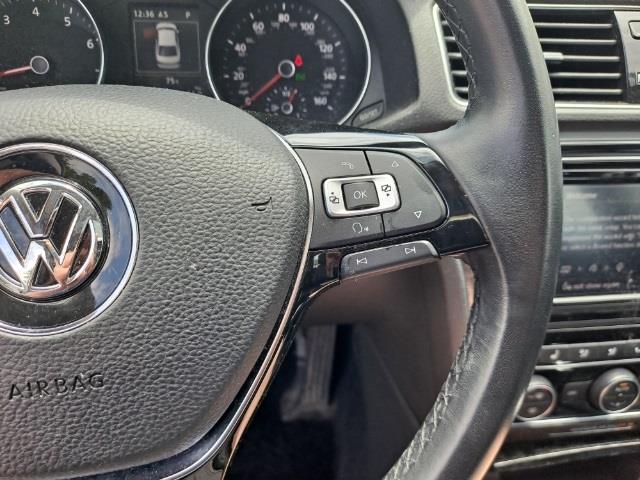 Used Volkswagen Passat 2.0T SE w/Technology 2018 | Blasius Federal Road. Brookfield, Connecticut Used Volkswagen Passat 2.0T SE w/Technology 2018 | Blasius Federal Road. Brookfield, Connecticut