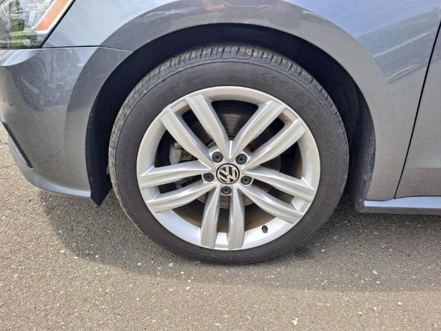 Used Volkswagen Passat 2.0T SE w/Technology 2018 | Blasius Federal Road. Brookfield, Connecticut Used Volkswagen Passat 2.0T SE w/Technology 2018 | Blasius Federal Road. Brookfield, Connecticut