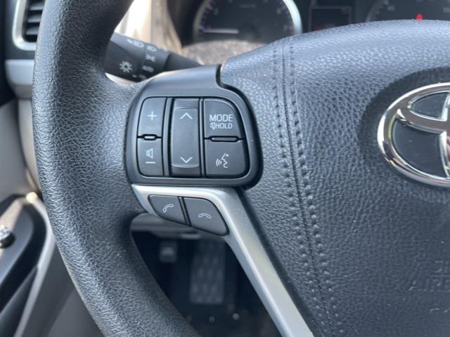 Used Toyota Highlander LE 2018 | Blasius of Danbury. Danbury, Connecticut Used Toyota Highlander LE 2018 | Blasius of Danbury. Danbury, Connecticut