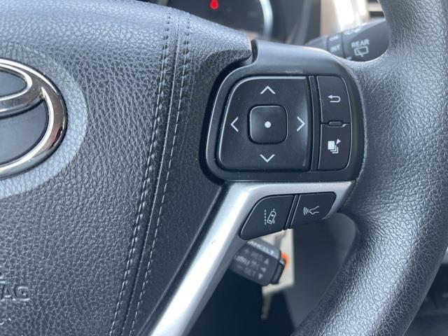 Used Toyota Highlander LE 2018 | Blasius of Danbury. Danbury, Connecticut Used Toyota Highlander LE 2018 | Blasius of Danbury. Danbury, Connecticut