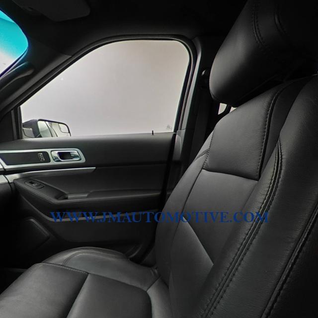 Used Ford Explorer 4WD 4dr XLT 2015 | J&M Automotive Sls&Svc LLC. Naugatuck, Connecticut Used Ford Explorer 4WD 4dr XLT 2015 | J&M Automotive Sls&Svc LLC. Naugatuck, Connecticut