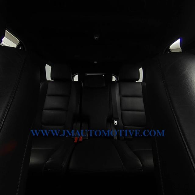 Used Ford Explorer 4WD 4dr XLT 2015 | J&M Automotive Sls&Svc LLC. Naugatuck, Connecticut Used Ford Explorer 4WD 4dr XLT 2015 | J&M Automotive Sls&Svc LLC. Naugatuck, Connecticut