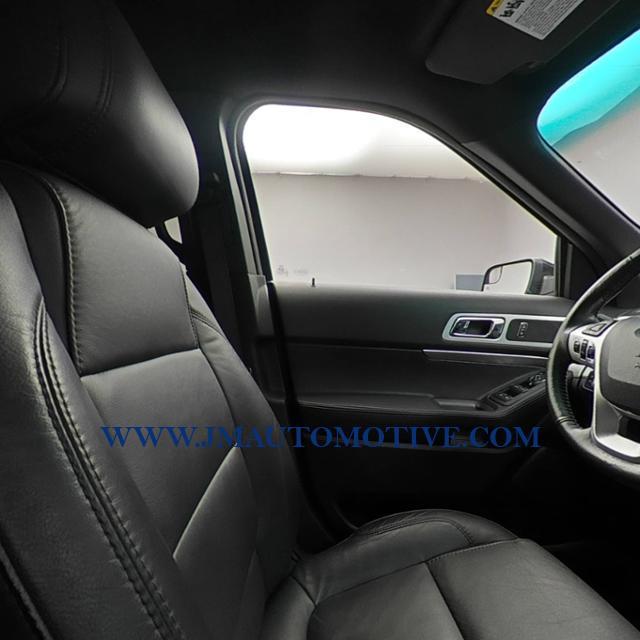 Used Ford Explorer 4WD 4dr XLT 2015 | J&M Automotive Sls&Svc LLC. Naugatuck, Connecticut Used Ford Explorer 4WD 4dr XLT 2015 | J&M Automotive Sls&Svc LLC. Naugatuck, Connecticut