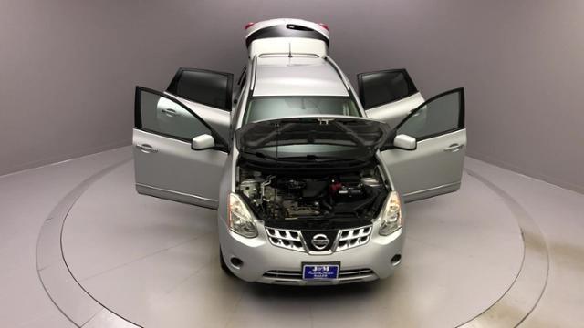 2013 Nissan Rogue AWD 4dr SV, available for sale in Naugatuck, Connecticut | J&M Automotive Sls&Svc LLC. Naugatuck, Connecticut 2013 Nissan Rogue AWD 4dr SV, available for sale in Naugatuck, Connecticut | J&M Automotive Sls&Svc LLC. Naugatuck, Connecticut