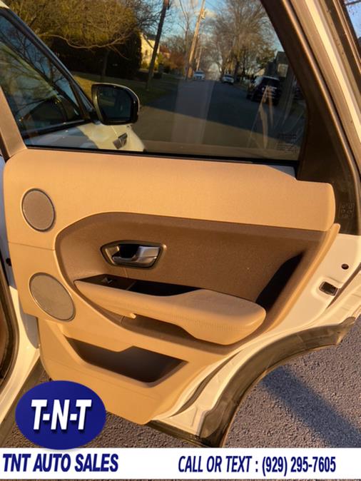 2013 Land Rover Range Rover Evoque 5dr HB Pure Plus, available for sale in Bronx, New York | TNT Auto Sales USA inc. Bronx, New York 2013 Land Rover Range Rover Evoque 5dr HB Pure Plus, available for sale in Bronx, New York | TNT Auto Sales USA inc. Bronx, New York